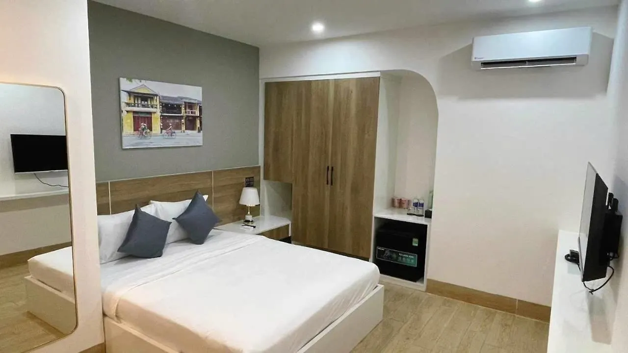 First Studio Hotel Danang