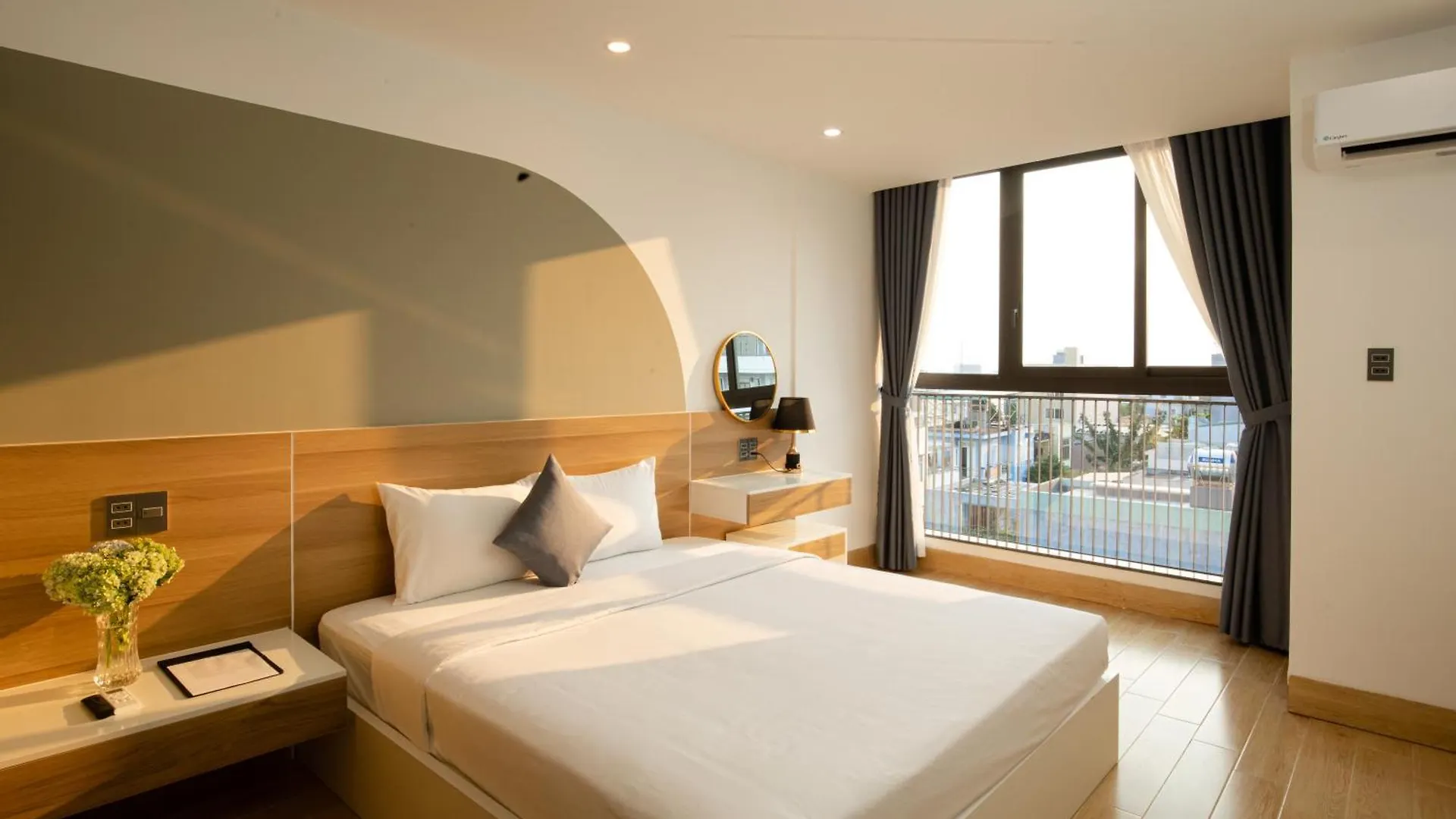 First Studio Hotel Danang 3*,  Vietnam