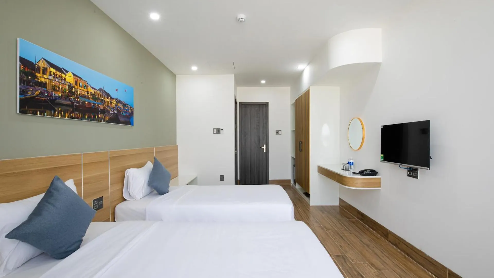 ***  First Studio Hotel Danang Vietnam